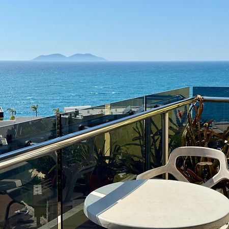 Spectacular Seaview Apartment Vlorë Esterno foto