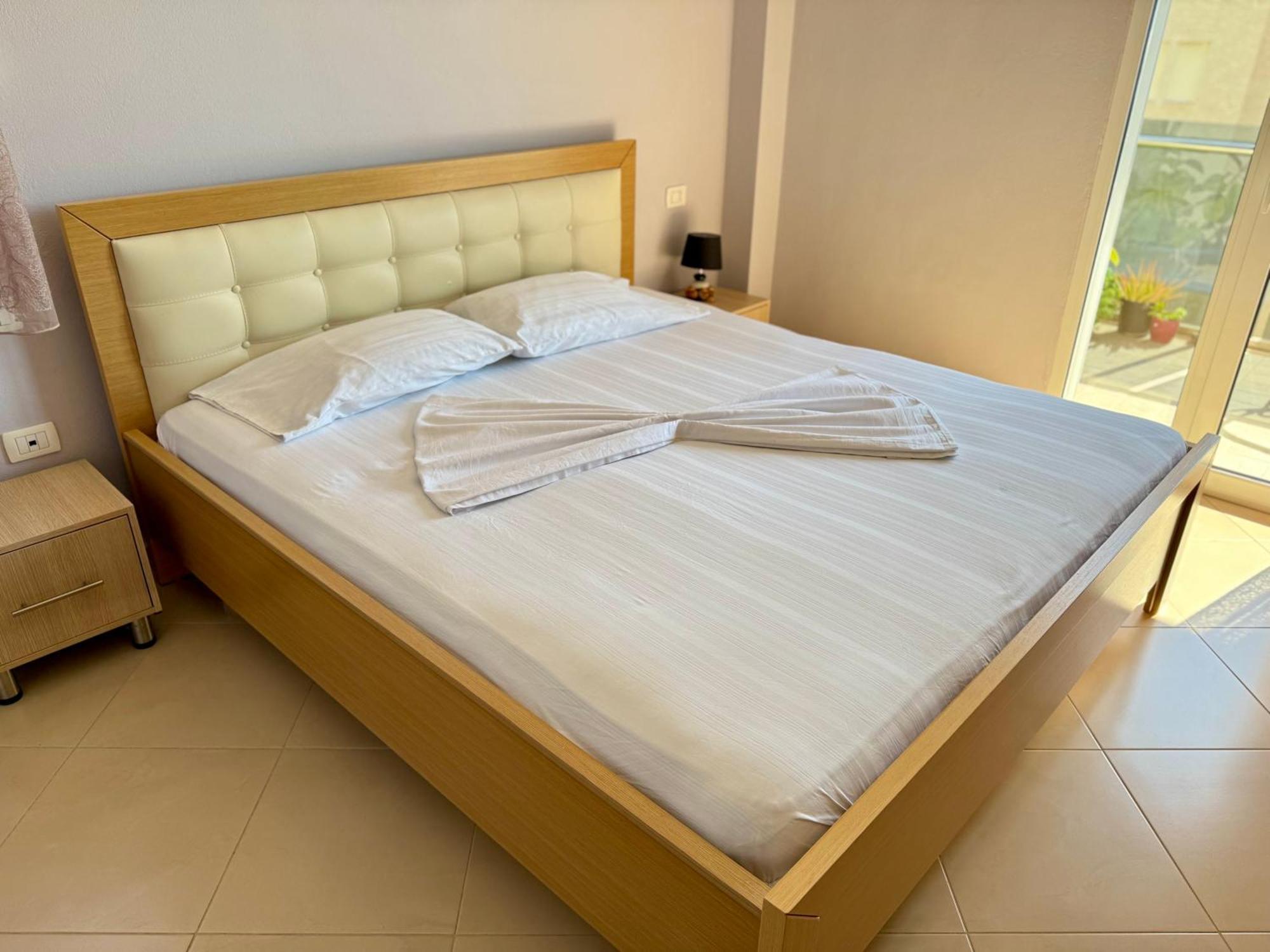 Spectacular Seaview Apartment Vlorë Esterno foto