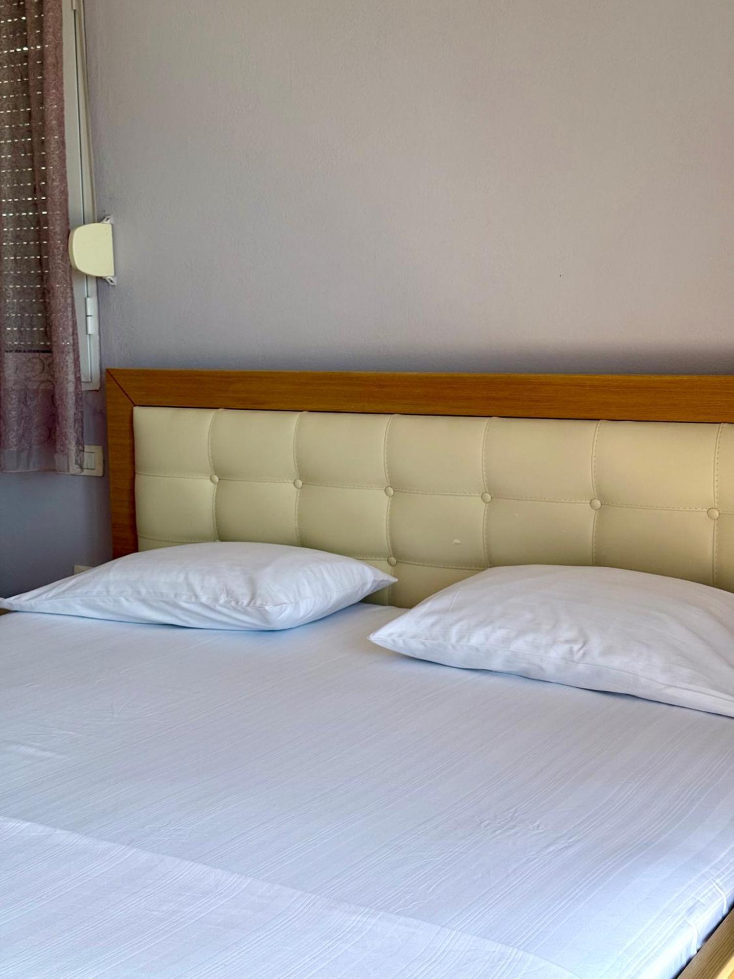 Spectacular Seaview Apartment Vlorë Esterno foto